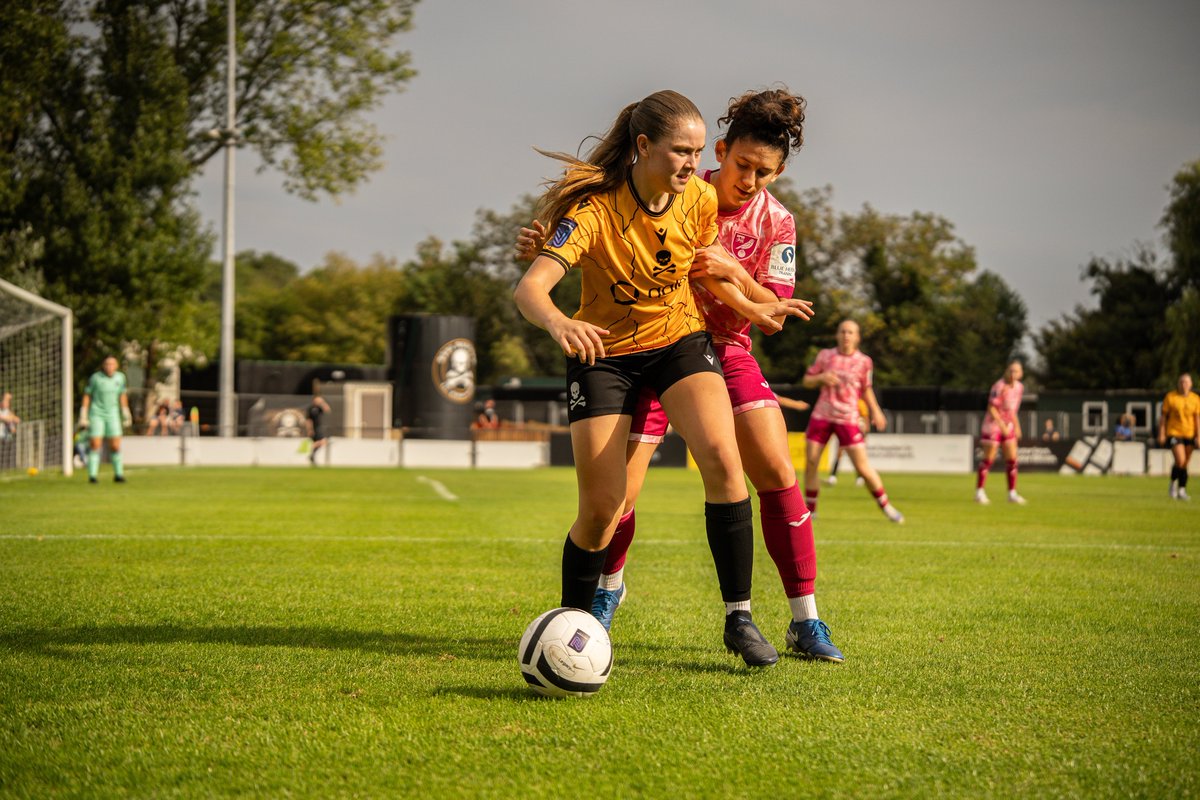 <a href="/ChloeLogie_/">ChloeLogie9</a> 🏴‍☠️

#RBFCW | #UpThePirates