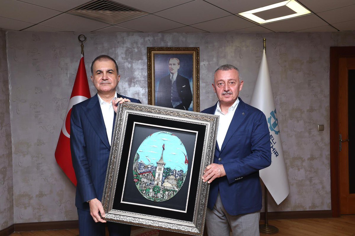 #Kocaeli Büyükşehir Belediye Başkanımız Sn Tahir Büyükakın’ı ziyaret ettik. 

Kocaeli’nde çok güzel hizmetlere imza atan Belediye Başkanımızı ve ekibini tebrik ediyoruz.