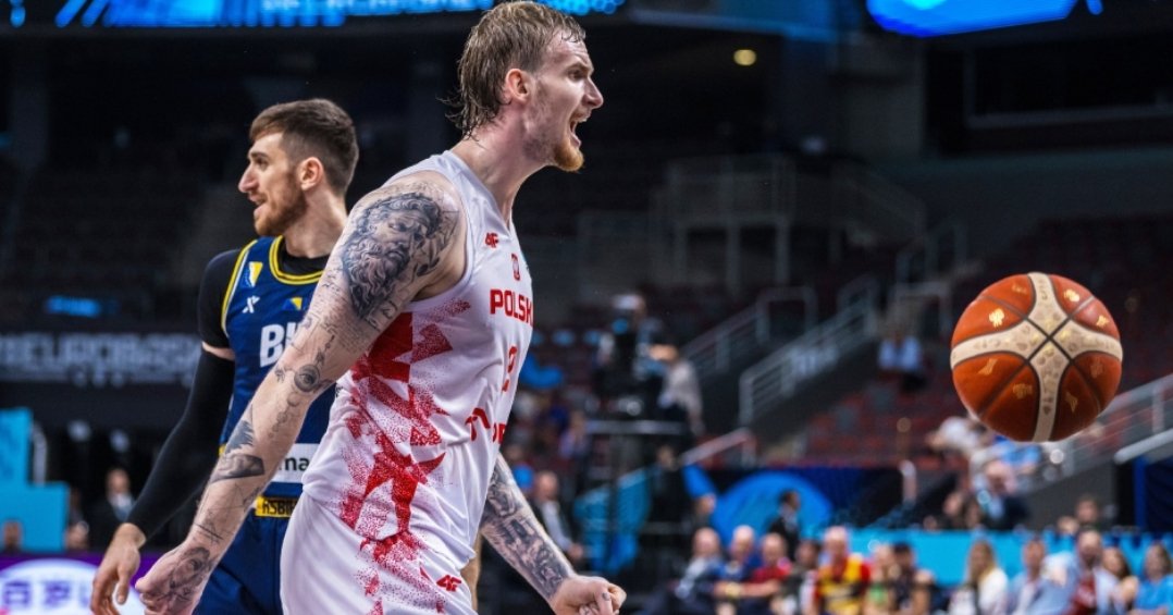 Η ΠΙΟ ΕΠΙΚΙΝΔΥΝΗ ΟΜΑΔΑ ΣΤΟ ΤΟΥΡΝΟΥΑ ΑΥΤΗ ΤΗ ΣΤΙΓΜΗ ΕΙΝΑΙ Η ΠΟΛΩΝΙΑ.
ΓΙΑΤΙ ΕΧΕΙ ΜΕΣΑ ΤΟΝ ΓΕΝΝΗΜΕΝΟ ΝΙΚΗΤΗ ΟΛΕΚ ΜΠΑΛΤΣΕΡΟΦΣΚΙ 
ΜΕΓΑΛΗ ΠΡΟΣΟΧΗ ΣΤΗΝ 4ΑΔΑ
#EuroBasket2025