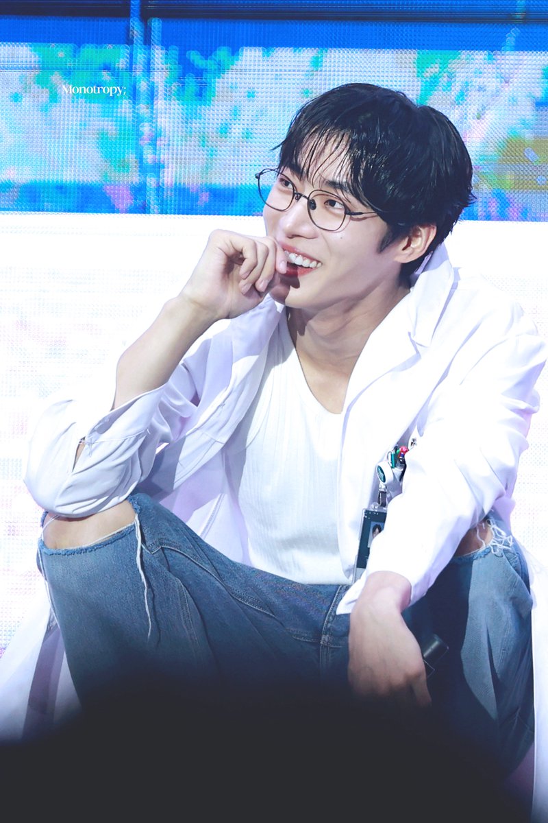 _monotropy's tweet image. 250906 팬미팅 HQ #추영우 
#chooyoungwoo #チュヨンウ 

재원쌤: 웃을게
🧂: 응 죽을게