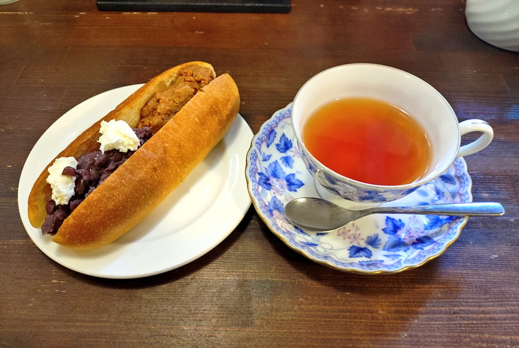 murasaki_GoGo's tweet photo. この土日であちこちで美味しいもの食べてきました🚃

#フォートナイト参加型配信、ヒュビゴー❗❗

#フォートナイト
#ゲーム配信
#モーニング
#食べ歩き
#唐揚げ
#味仙
#台湾ラーメン
#矢場とん
#とんかつ

https://t.co/lkxZp9PYIC https://t.co/oxVS1FbTTn