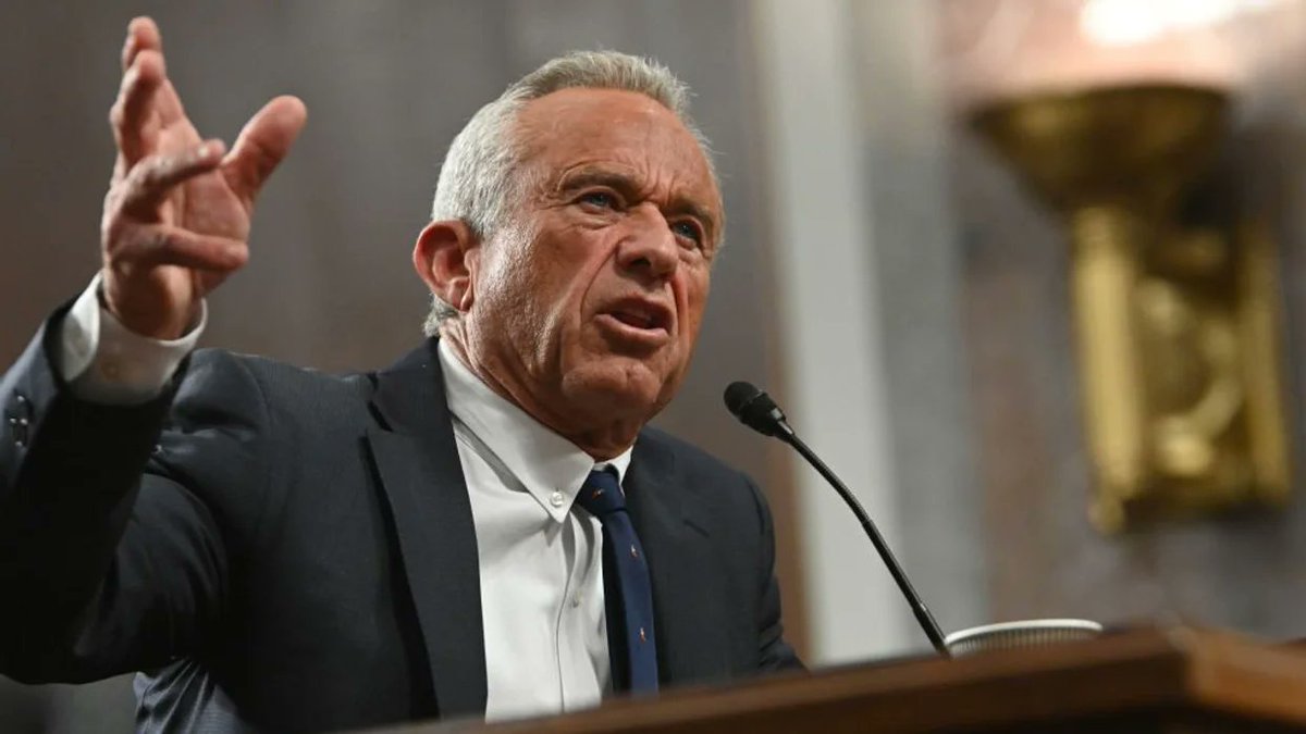 Who thinks RFK JR should resign? 👋🏾