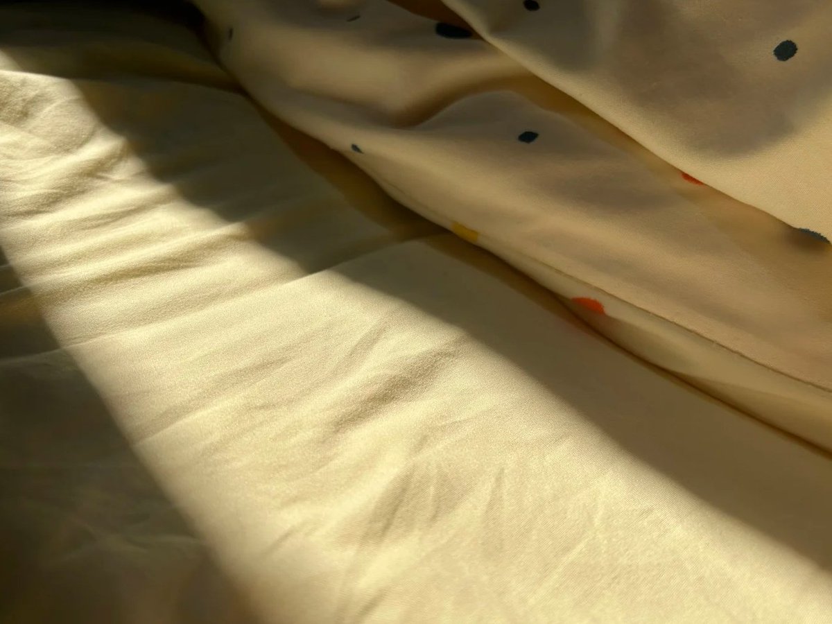 Bexe2142's tweet image. Weekend mornings are perfectly incomplete without cozy pajamas, unbrushed hair, Sunlight , and the permission to simply be still. 🌸🛋️