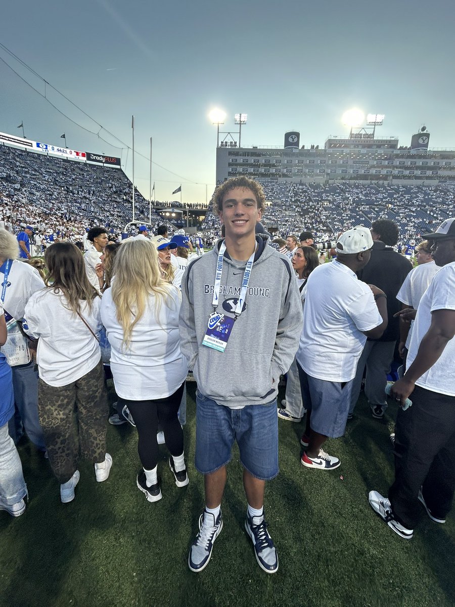 Steeler Wesley (@steelerwesley34) on Twitter photo Thanks for having me at the game <a href="/BYUfootball/">BYU FOOTBALL</a> 🤙🏽
<a href="/kalanifsitake/">Kalani F Sitake</a> <a href="/fsitake/">Fesi Sitake</a> <a href="/CoachKGilbride/">kevin gilbride</a> <a href="/CoachJayHill/">Jay Hill</a> <a href="/Bbradley_BYU/">Brandon Bradley</a> <a href="/NickBauer7BYU/">Nick Bauer @BYUFBRecruiting</a> <a href="/BYU_CoachJustin/">Coach Justin Anderson</a> <a href="/CoachTyusMoe/">Tyus Moe</a> Thanks for having me at the game <a href="/BYUfootball/">BYU FOOTBALL</a> 🤙🏽
<a href="/kalanifsitake/">Kalani F Sitake</a> <a href="/fsitake/">Fesi Sitake</a> <a href="/CoachKGilbride/">kevin gilbride</a> <a href="/CoachJayHill/">Jay Hill</a> <a href="/Bbradley_BYU/">Brandon Bradley</a> <a href="/NickBauer7BYU/">Nick Bauer @BYUFBRecruiting</a> <a href="/BYU_CoachJustin/">Coach Justin Anderson</a> <a href="/CoachTyusMoe/">Tyus Moe</a>