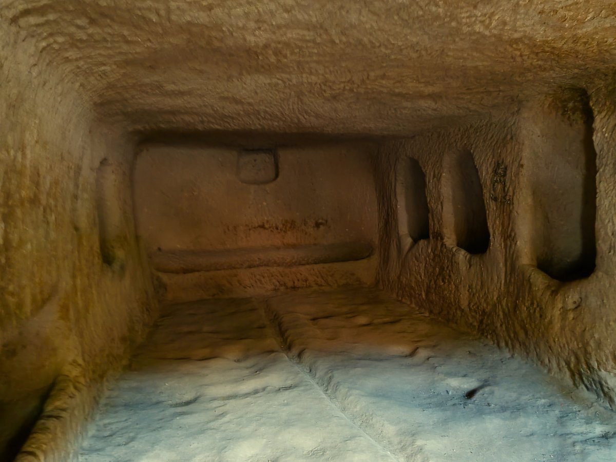 VoiceOfRuins14's tweet photo. Gümüşler (Gumusler): The Labyrinth Beyond the Monastery (Part 3)

Text and more photos:
https://t.co/E5G5jvnxas

#VoiceOfRuins #DustOfTime #Gümüşler #Cappadocia #Niğde #Monastery #Settlement #Archaeology #RockCutCity https://t.co/p2PAPHKTC4