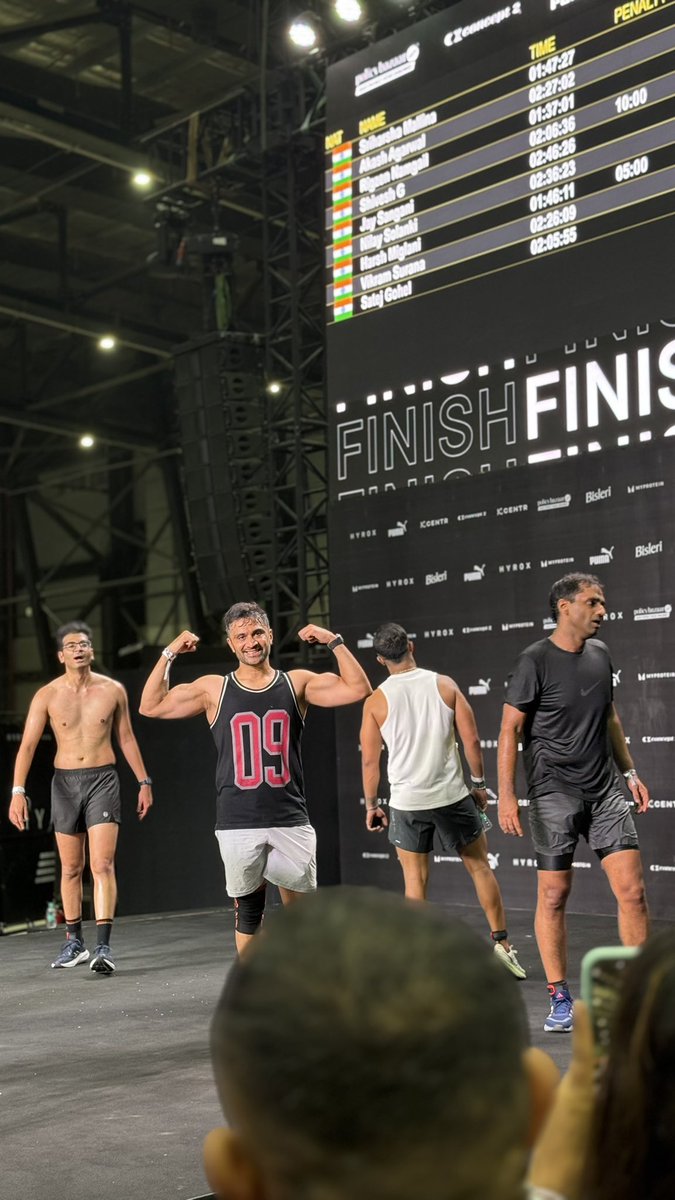HYROX Mumbai.
Next stop: faster, stronger, better.
That’s my promise to myself 🤝🏻