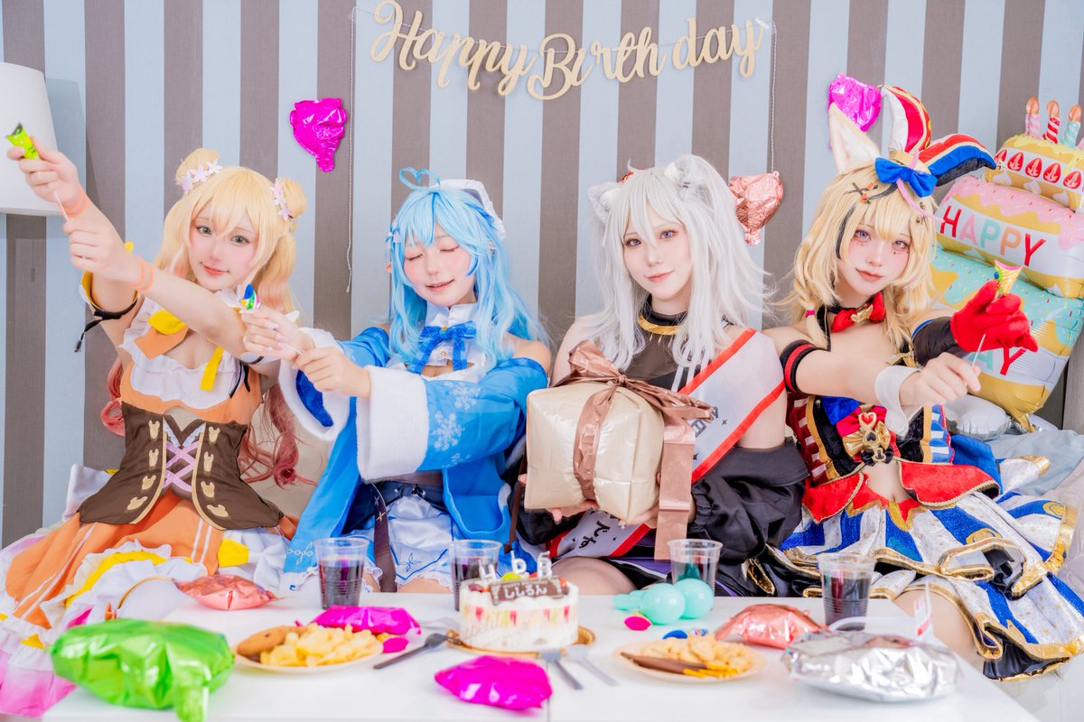 Mkspere's tweet photo. ししろんお誕生日おめでとう🎉💕✨
今年もお祝い出来て嬉しい🥲
これからもずっとずーっと大好き！！

今回はねぽらぼでお祝い🥳✨
今年も素敵な一年になりますように🌟
#獅白ぼたん生誕祭2025 https://t.co/X8n18sjcWj