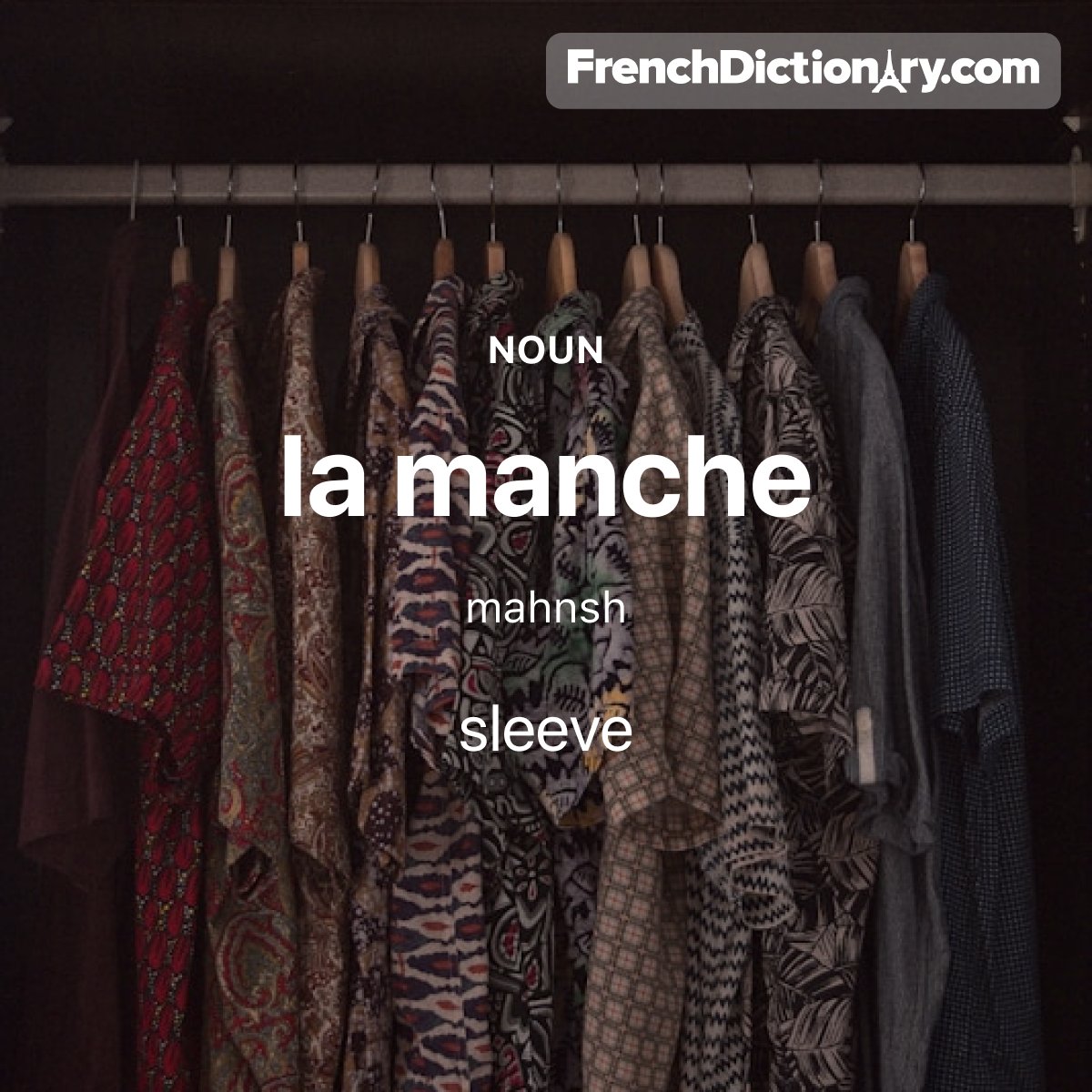 Today's #WordOfTheDay is "manche." 🙋‍♀️🧥 For example: Oh non, il y a un trou dans ma manche ! - Oh no, there's a hole in my sleeve!
#StudyFrench #ApprenezLeFrançais #ÉtudiezLeFrançais #TraductionFrançaisAnglais #Français #French #LearnFrench #MotDuJour