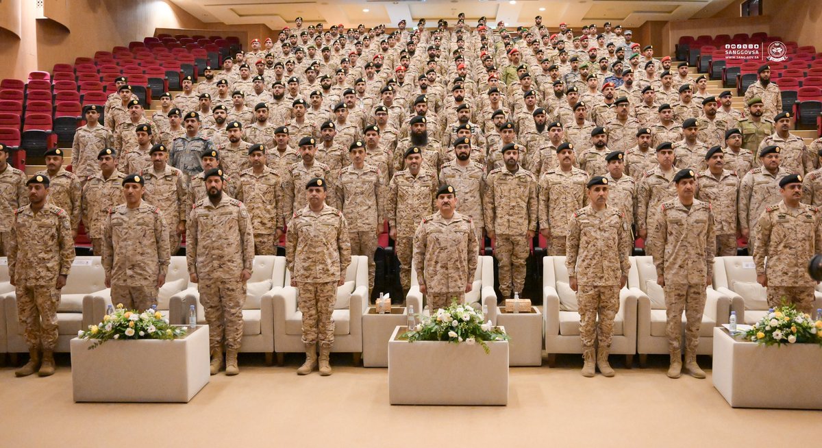 معالي رئيس الجهاز العسكري الفريق الركن صالح الحربي، يشهد انطلاق البرامج الأكاديمية للعام 1447هـ، بكلية الملك عبدالله بن عبدالعزيز للقيادة والأركان بـ #وزارة_الحرس_الوطني .