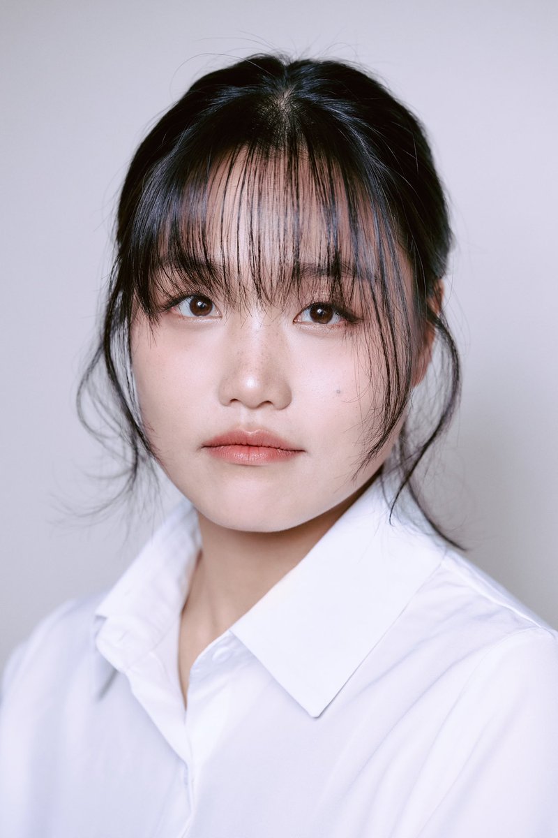 고래를찾아서 tweet media