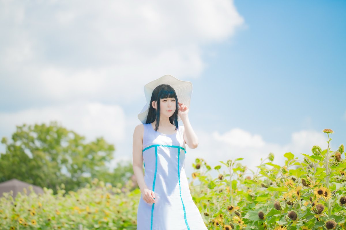 milkchi903's tweet photo. ［cos］ ゲゲゲの謎 | 龍賀沙代

蒼に溶けゆくひかり

photo @YuzuLemon_photo 
#コスプレ #cosplay https://t.co/QJ5K0EWOnF