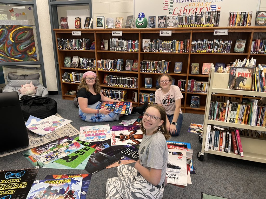 LibraryRmms's tweet image. Celebrating our Summer Readers! ❤️🎉⭐️📚