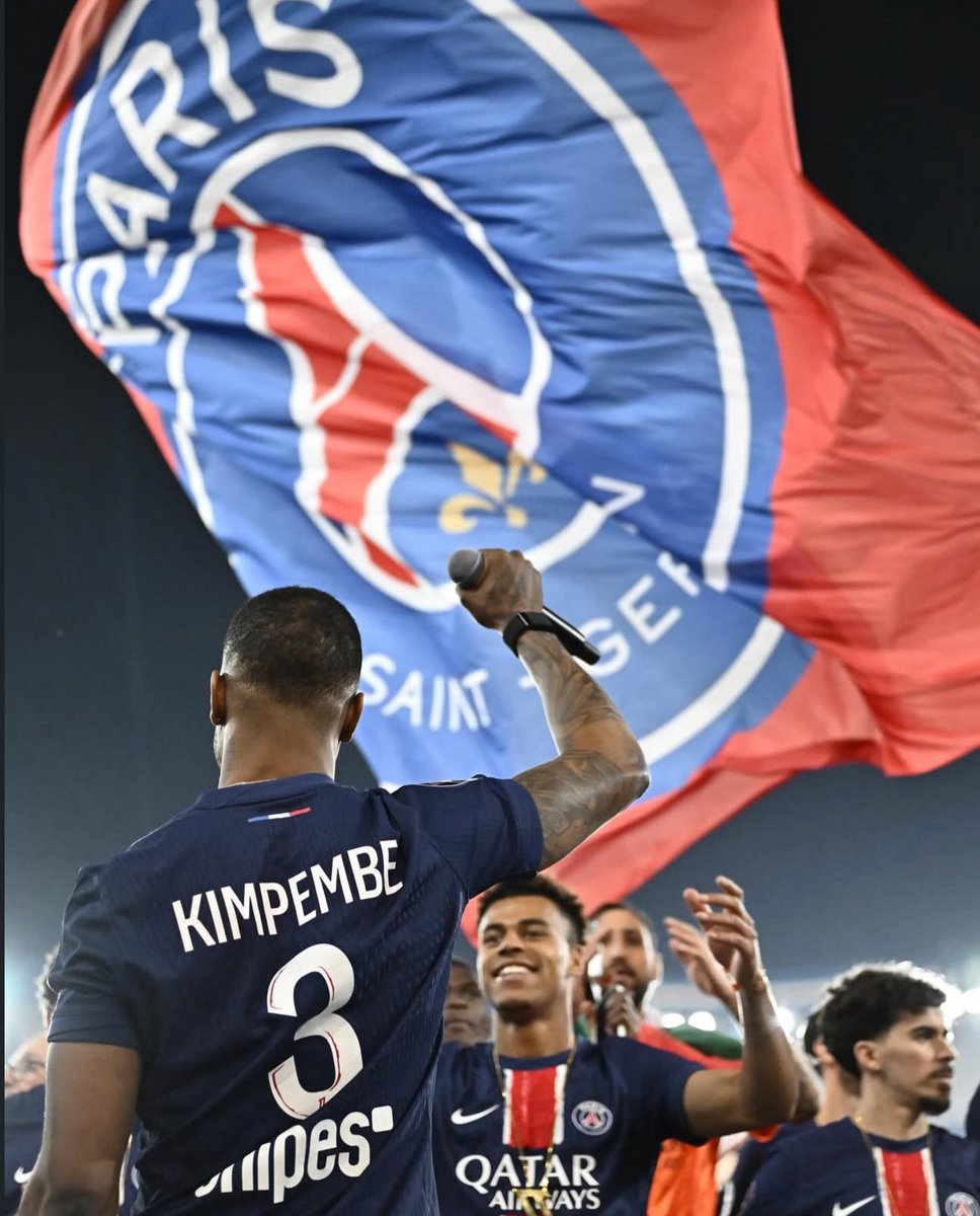 PSG Report (@psg_report) on Twitter photo 🚨🥇| JUST IN: PSG are planning a tribute to honour Presnel Kimpembe at the Parc des Prince in a few weeks, more specifically at a time that suits all parties. <a href="/B_Quarez/">Benjamin Quarez</a> 🚨🥇| JUST IN: PSG are planning a tribute to honour Presnel Kimpembe at the Parc des Prince in a few weeks, more specifically at a time that suits all parties. <a href="/B_Quarez/">Benjamin Quarez</a>