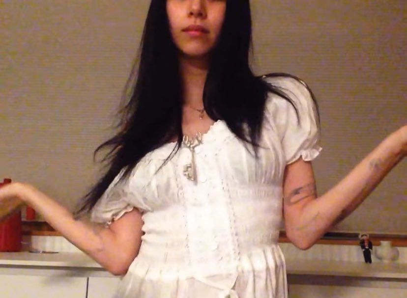 chaeyoung pics tweet media