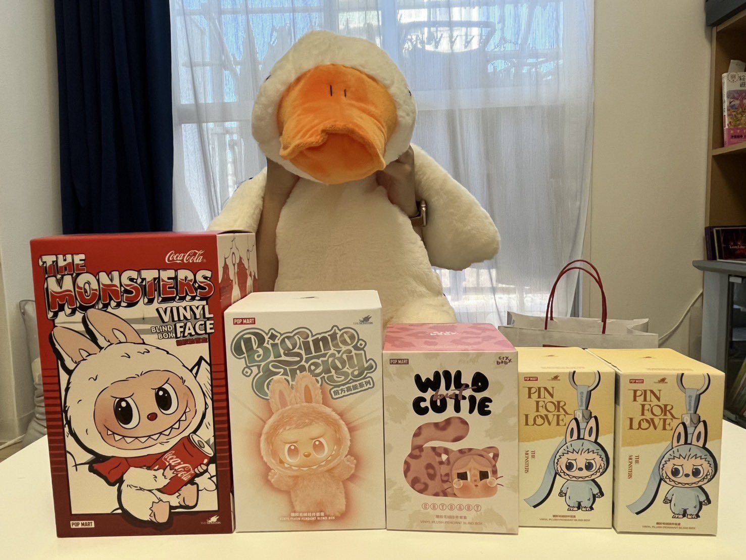 セットで購入いただいた方割引有り！店員ラブブ フォロワーにラブブ配ってます！ フォローしてね！ #labubu