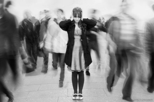 ...
به قومی مبتلا شده‌ایم که فکر می‌کنند خدا جز آنها کس دیگری را هدایت نکرده ...
#ابو‌علی‌سینا