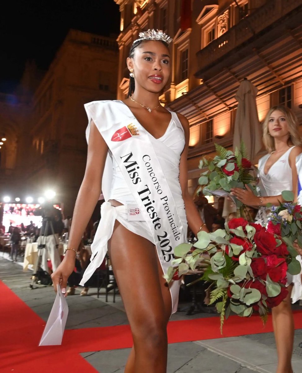 Questa ragazza, per quanto possa essere bella, non rappresenta sicuramente la classica bellezza friulana. Nessuno, vedendola, direbbe: "Questa ragazza è sicuramente di Trieste"! Ma guai a dirlo perché si viene taciati di razzismo! Non vedo nulla di male nel salvaguardare la