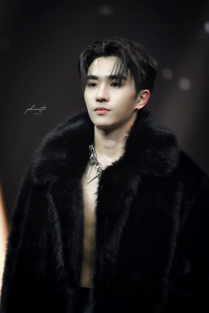 King of Model 👑

PERTHSANTA DOMIIA X MCHOICE
#MchoiceMintAwards2025
#PerthSanta #เพิร์ธแซนต้า
#PerthTanapon <a href="/perthppe/">PERTHPPE</a>