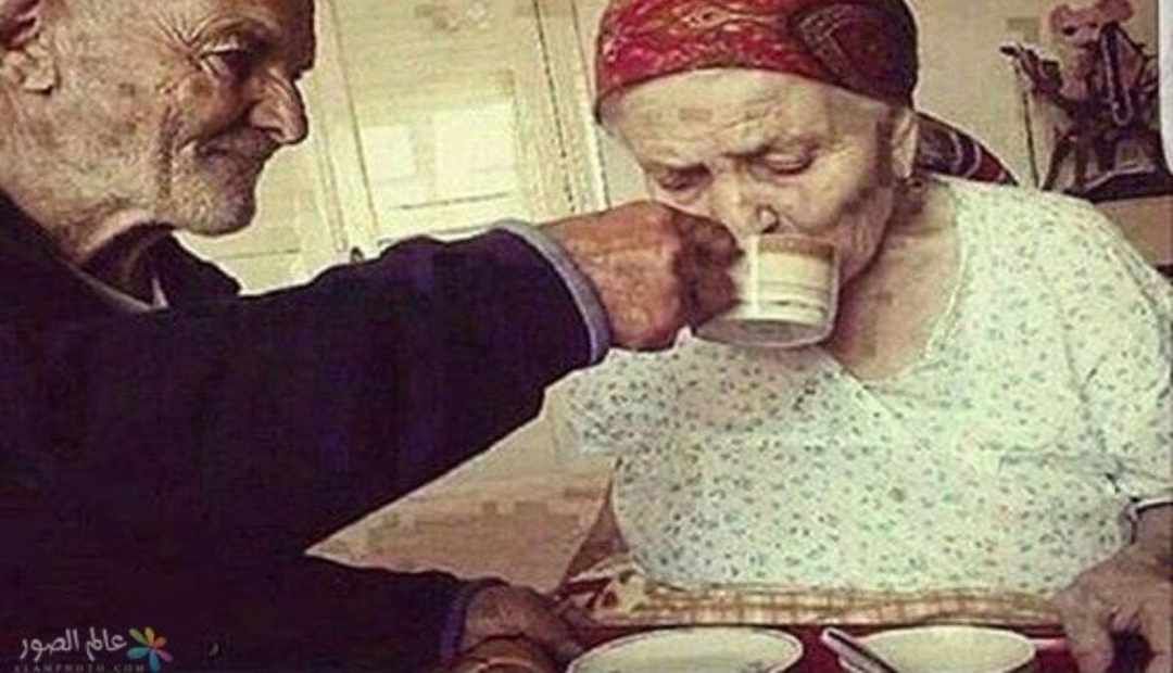 *" الحُب ليس كلمات حُب وغزل فقط بل هو عناية وإهتمام بمن تُحب البقاء معهُ طوال العُمر دون أن تتغير مشاعرك تجاهه".*
  *يسعد لي مسائگگگم🌹*