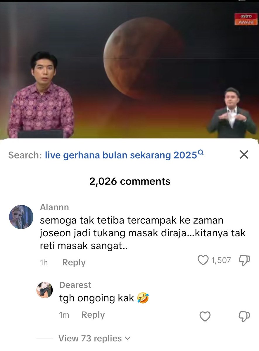 IniAlalalannn's tweet photo. Dekat tiktok lebih meriah ya 😂 https://t.co/luAZc4TSMl