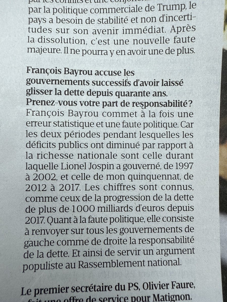Christian (@christian_r) on Twitter photo <a href="/fhollande/">François Hollande</a> ne sait toujours pas la différence entre dette et déficit, à une question sur la dette il répond réduction du déficit, TOUS les gouvernements ont augmenté la dette en absolu. <a href="/fhollande/">François Hollande</a> ne sait toujours pas la différence entre dette et déficit, à une question sur la dette il répond réduction du déficit, TOUS les gouvernements ont augmenté la dette en absolu.