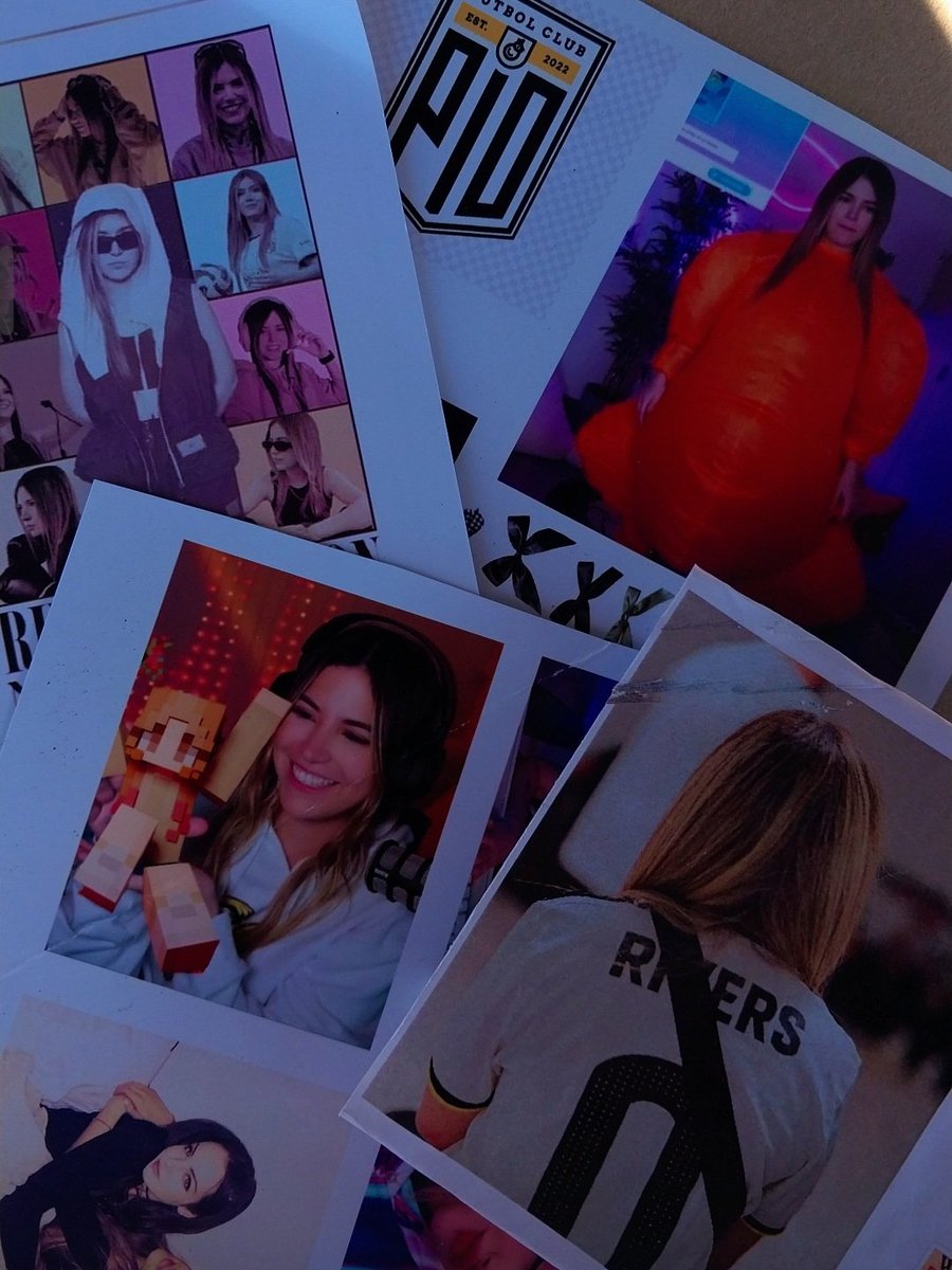 Encontré las impresiones que había hecho el año pasado para no desperdiciar espacio libre en las hojas cuando tenía que imprimir trabajos de la universidad. Y todavía hay más.
Mi favorito es el de Rivers pollo JAJAJAJA