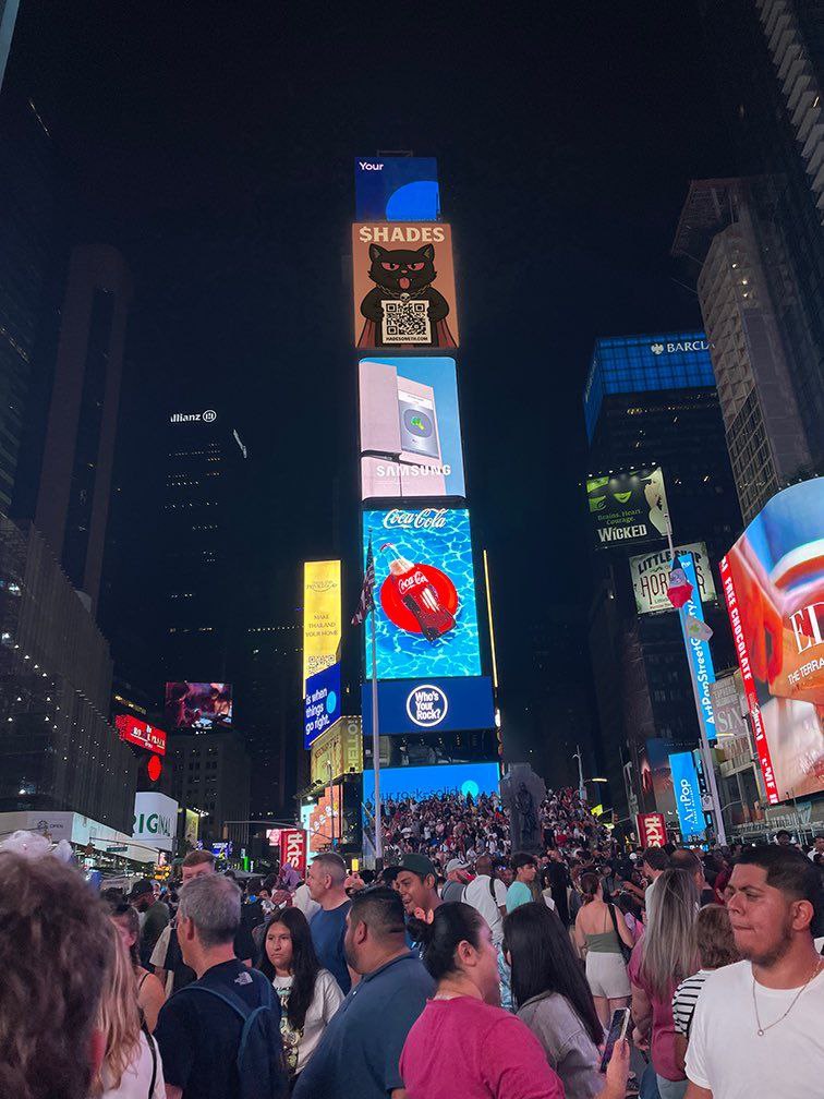 From myths to markets, the name still holds power.
$HADES — eternal, unshaken, untouchable.

⚡ Community-powered
⚡ Strength-focused
⚡ Fearless forever

👑 Claim your place.
CA: 0x76cd7D834E9D8382663a1660EB6e3C59ADdEEC27