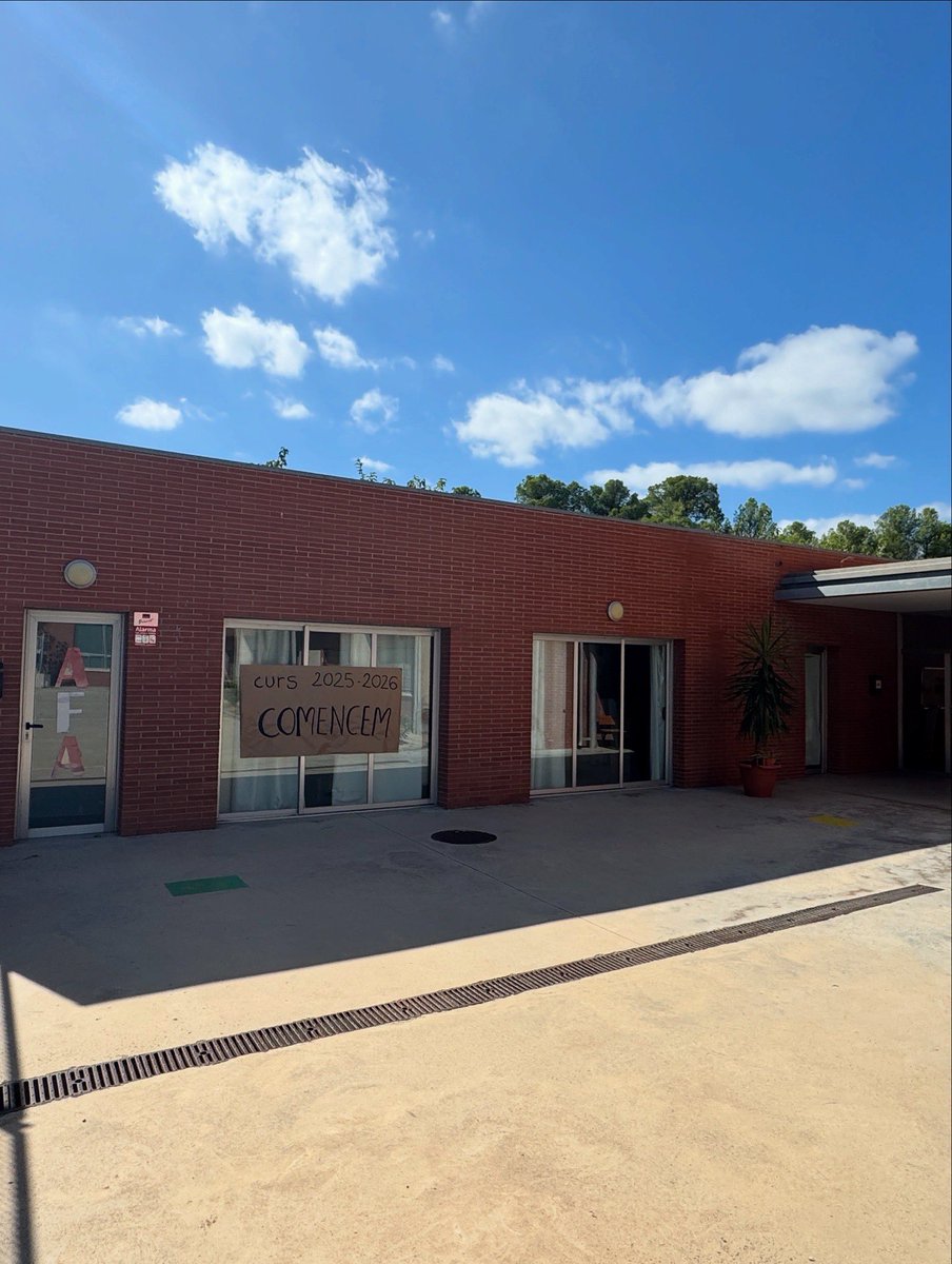 Escola de Flix tweet media