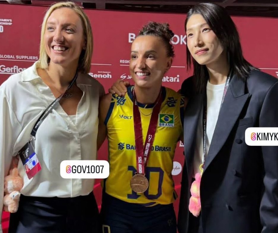 📸 Larson &amp; Gabi &amp; Kim