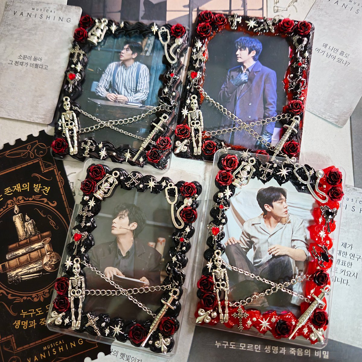 rt 이벤트))🐈‍⬛
더이상 미룰 수 없따!!
배니싱 탑로더 나눔합니다~
.
🩸 rt 추첨 총 4분께 드립니다 (랜덤)
🩸 12일 밤 쯤(?) 당발
🩸 연뮤덕 한정, 탐넘⭕️ (알계, 거래계❌️)
🩸 13종일, 20밤, 27밤 수령 가능한 분 한정
     (*일정 협의 불가, 사물함 수령 가능)
.