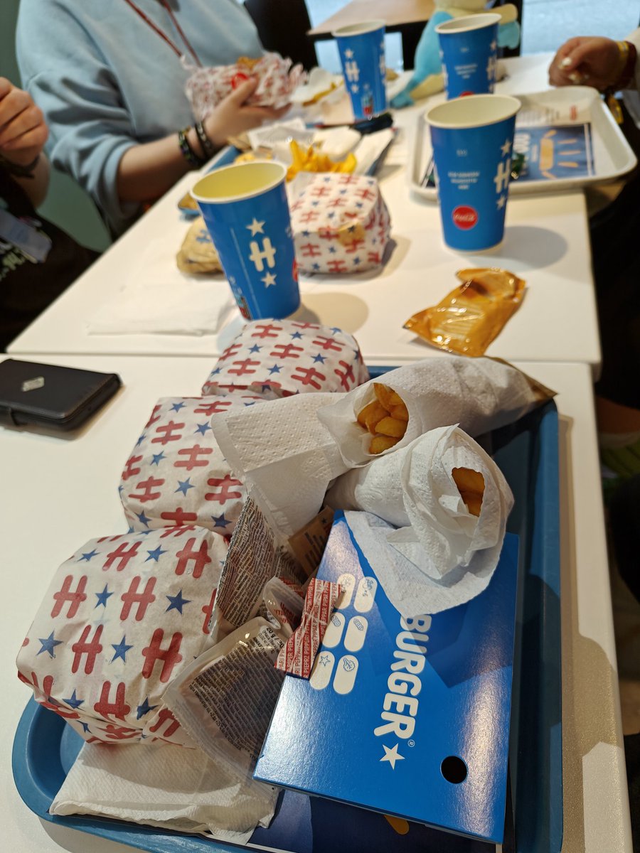 KahjoFin's tweet photo. Conin jälkeinen hese.
#tracon https://t.co/aLI86PkYyN