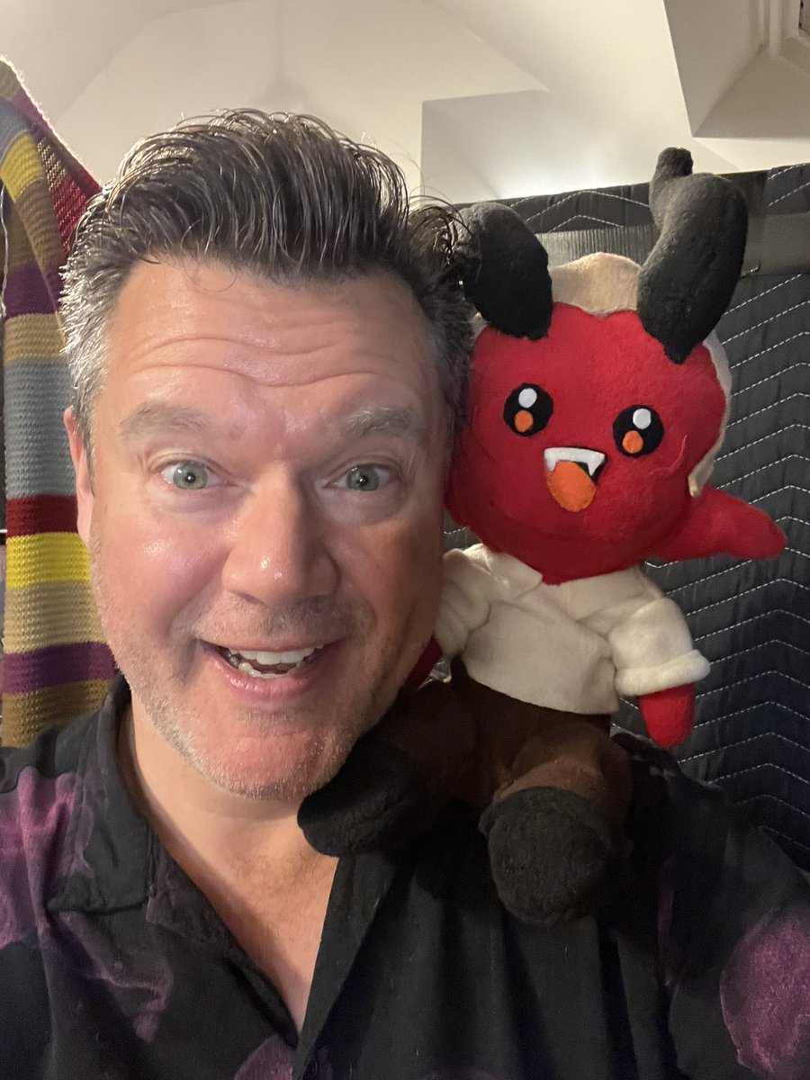 In a little over a week’s time my Cameo shop will be closed for a quick break - but never fear! It’ll reopen very soon. 

If anyone has any requests in the next few days, please just head on over to the website and I’ll get straight onto them! ❤️‍🔥