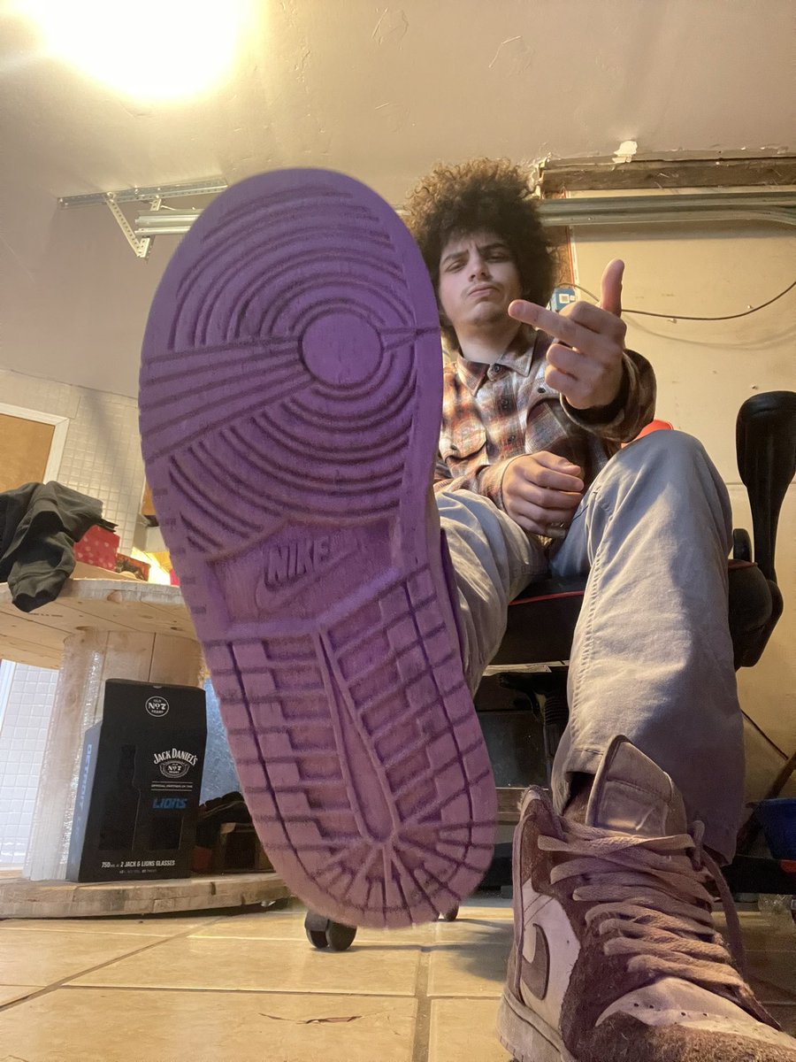 come get drained or buy a custom by a alpha king like me cashapp and venmo your money is my money😝 #drained #soles #feet #customs #findomaster #cashslaves #cashpigs