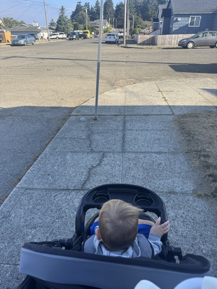 Team is all moved in. Team meeting scheduled for tonight. Family walk to start a gorgeous day in coos bay. Life is good.