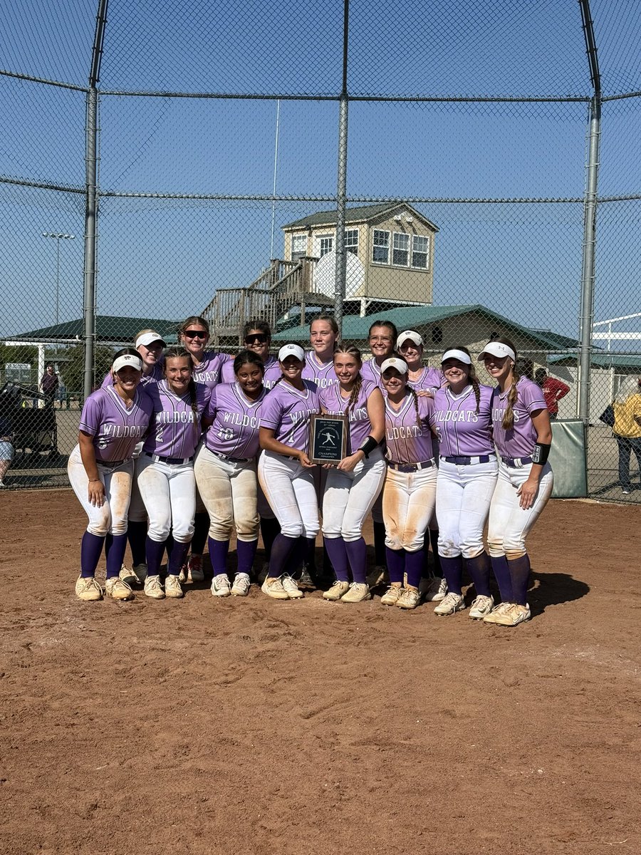 BSHS Wildcat Softball🥎 tweet media