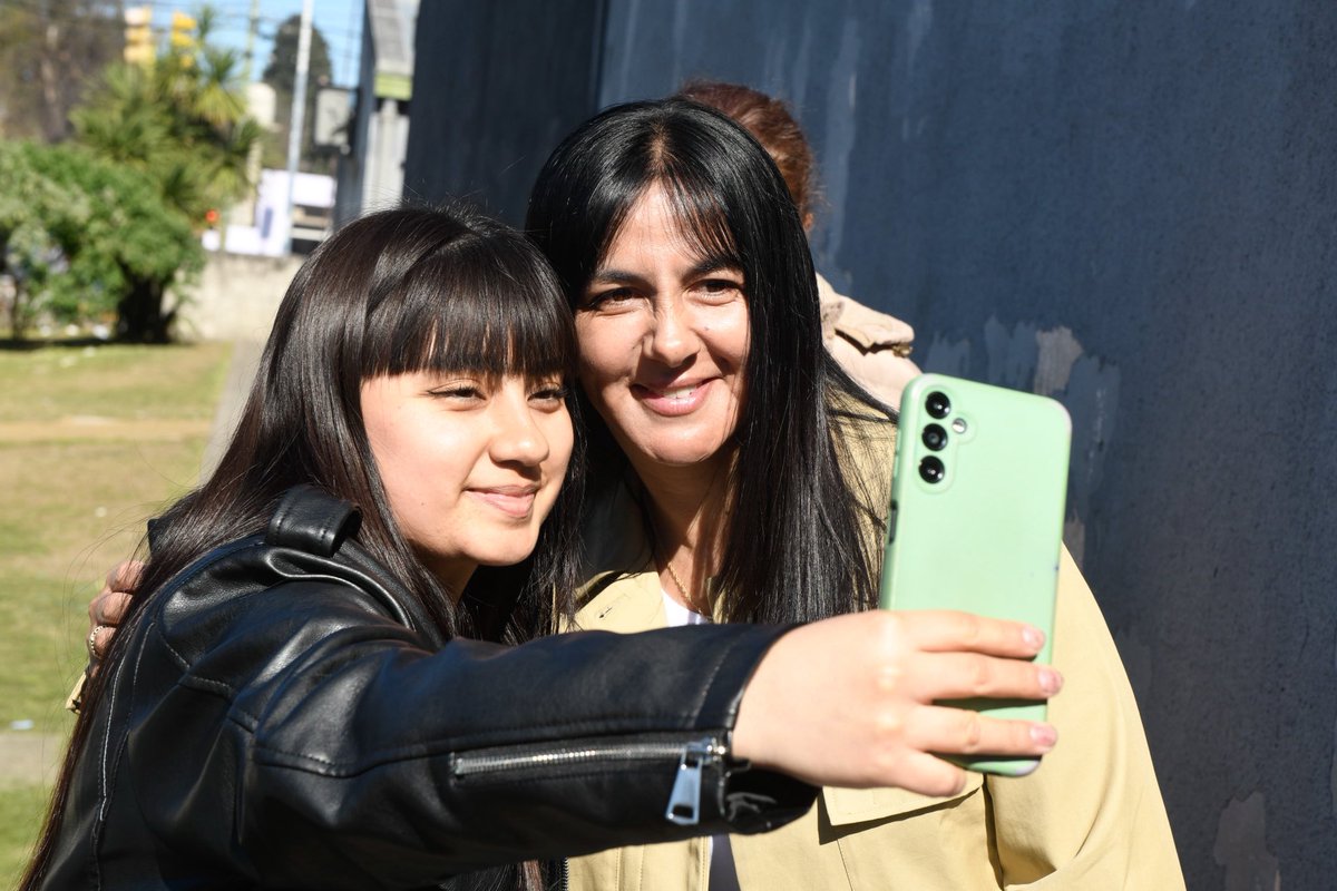 ✅ Esta mañana voté en mi querida ciudad de #VillaDeMayo.

Me encontré con muchos vecinos y vecinas que se acercaron con entusiasmo a cumplir con su derecho. Deseo que cada ciudadano elija con el corazón y pensando en lo mejor para  el futuro de nuestra provincia y de nuestro