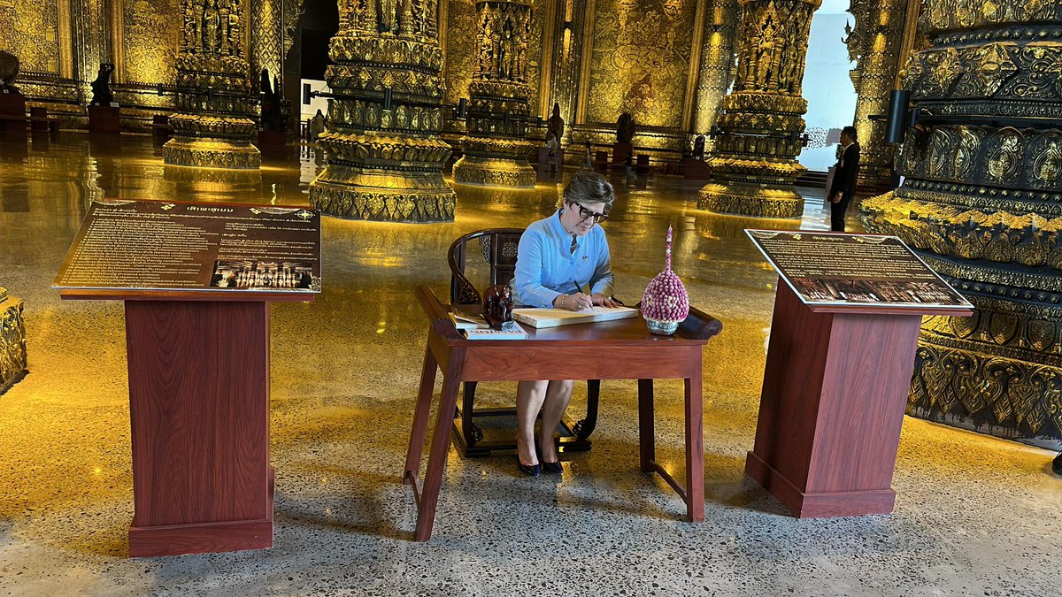 Lis Cuesta tweet media