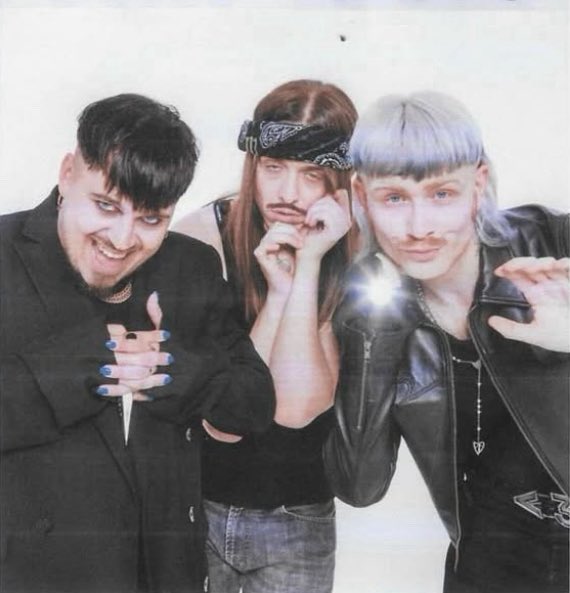 Belle . ݁₊ ⊹ . ݁ ⟡ ݁ . ⊹ ₊ ݁. (SEEING JOOST) tweet media