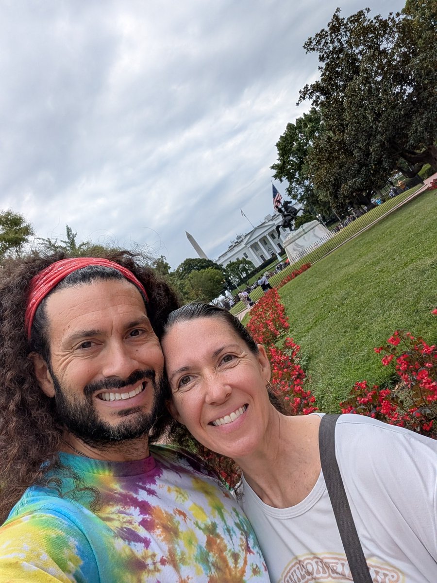 Andrew Bustamante tweet media