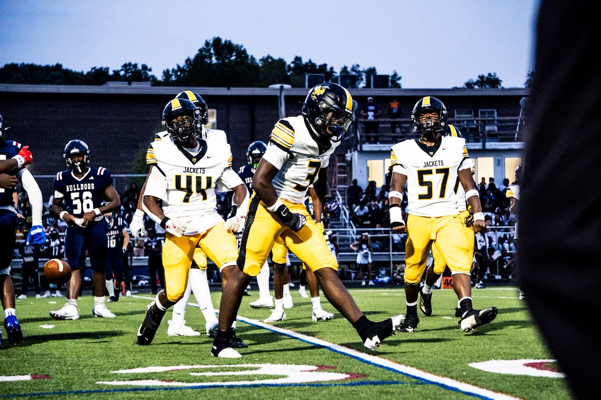 hudl.com/v/2SbsuY Week 1 Film Vs Bowie HighSchool <a href="/NPCoachZim/">Donnie Zimmerman</a> <a href="/ThatsCoachWood/">Warren Wood</a> <a href="/tdhald/">Todd Haldis</a> <a href="/Scout_ScottC/">College Scout</a>