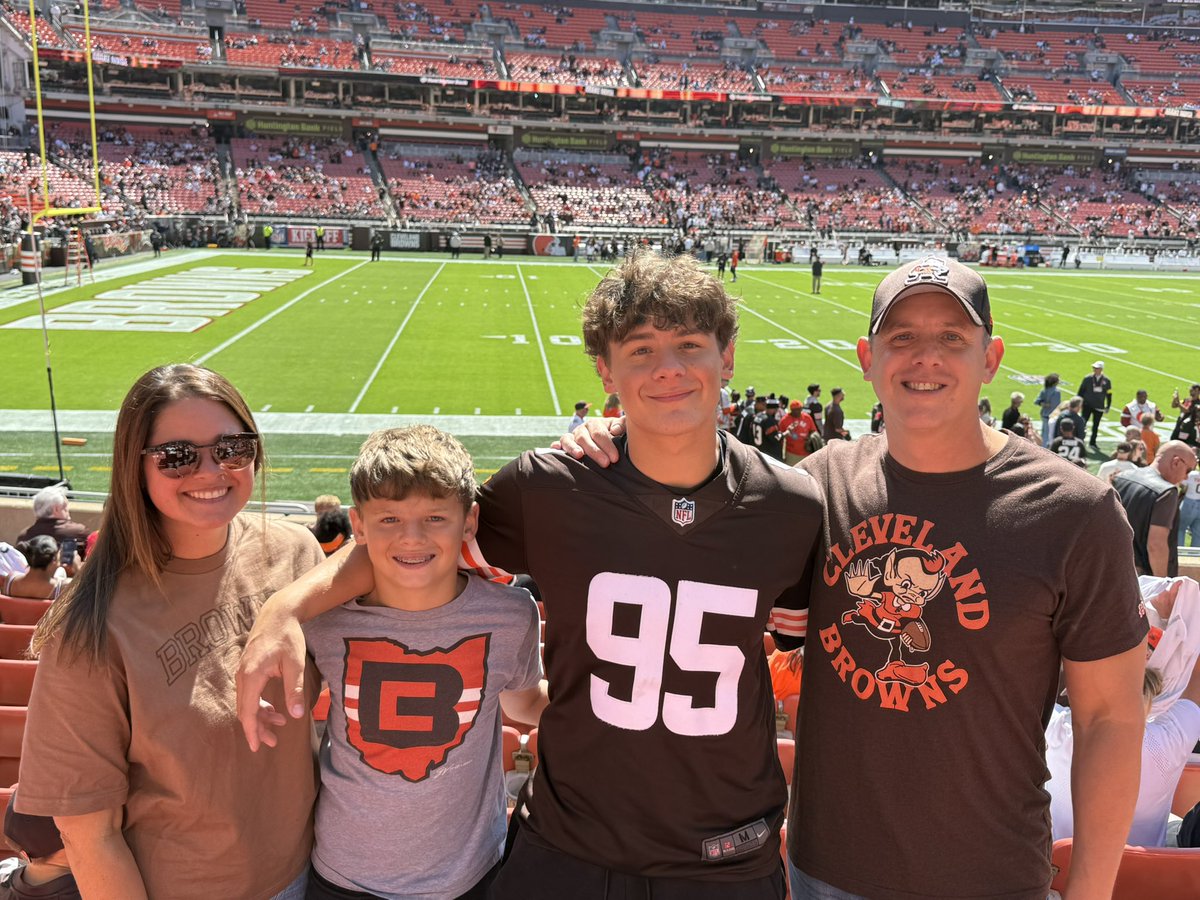 Let’s shock the world this season <a href="/Browns/">Cleveland Browns</a>