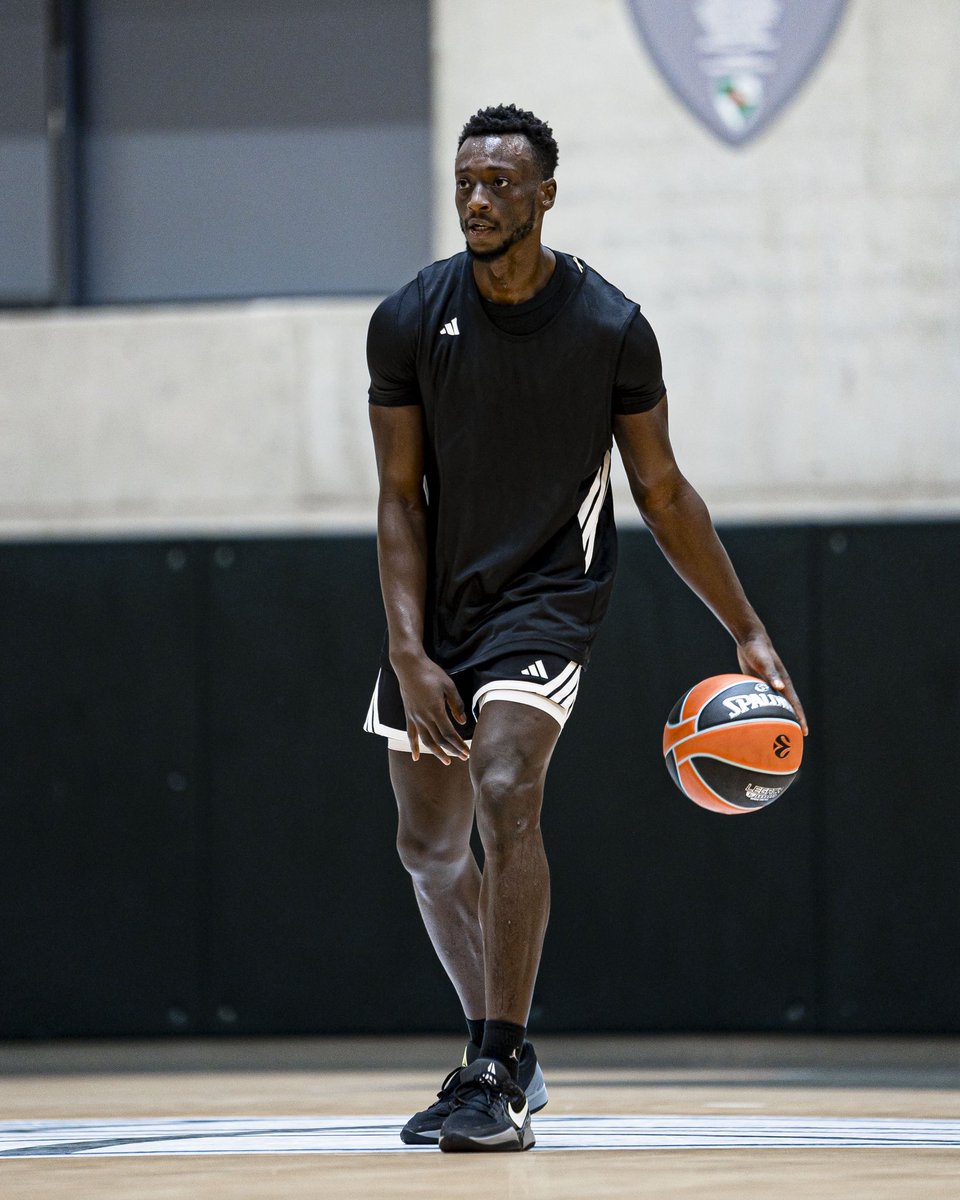 London Lions Basketball tweet media