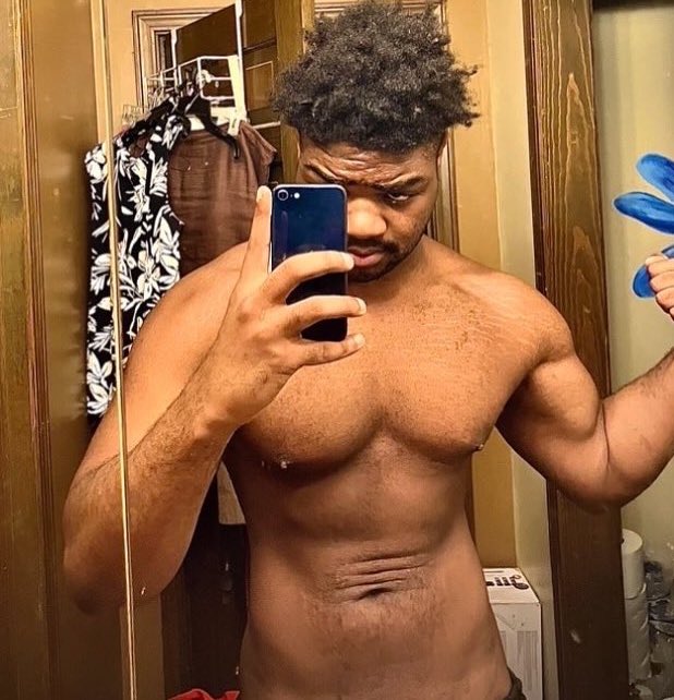 Papi🕷️ tweet media