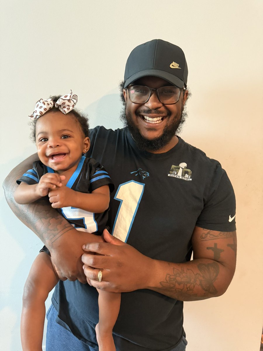 jt_speller's tweet photo. Let’s go Panthers! https://t.co/JUTAOGjoxS