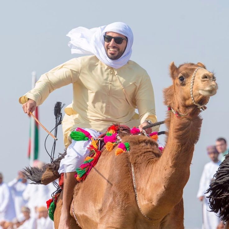 PrinceHumedi's tweet image. Always be happy with people around the world 🌍🇦🇪😊❤️
Your favorite humaid bin rasid