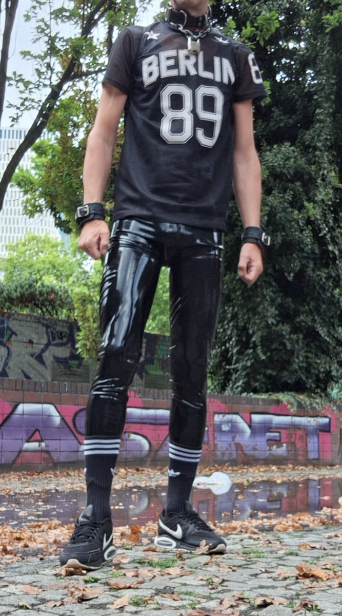 Subslaf (6K) 🔜 Darklands 🔜 Easter Berlin tweet media