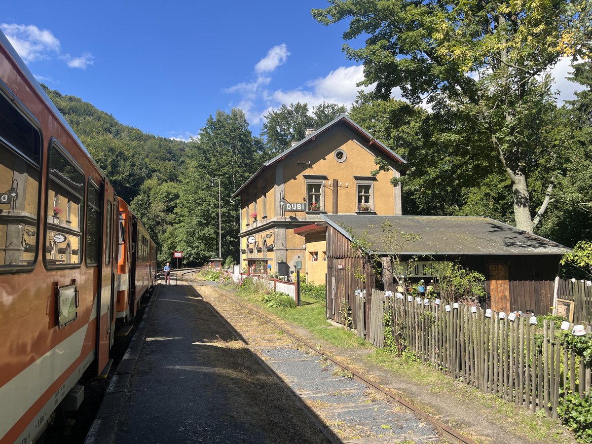 #Bahnzeit in Eichwald (Dubi) im böhmischen Erzgebirge, heute nachmittag.