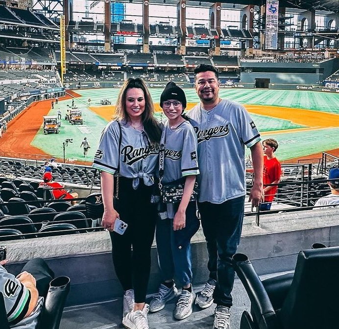 Happy Birthday <a href="/jud3/">jude 🐶🐾💚</a> 🎉