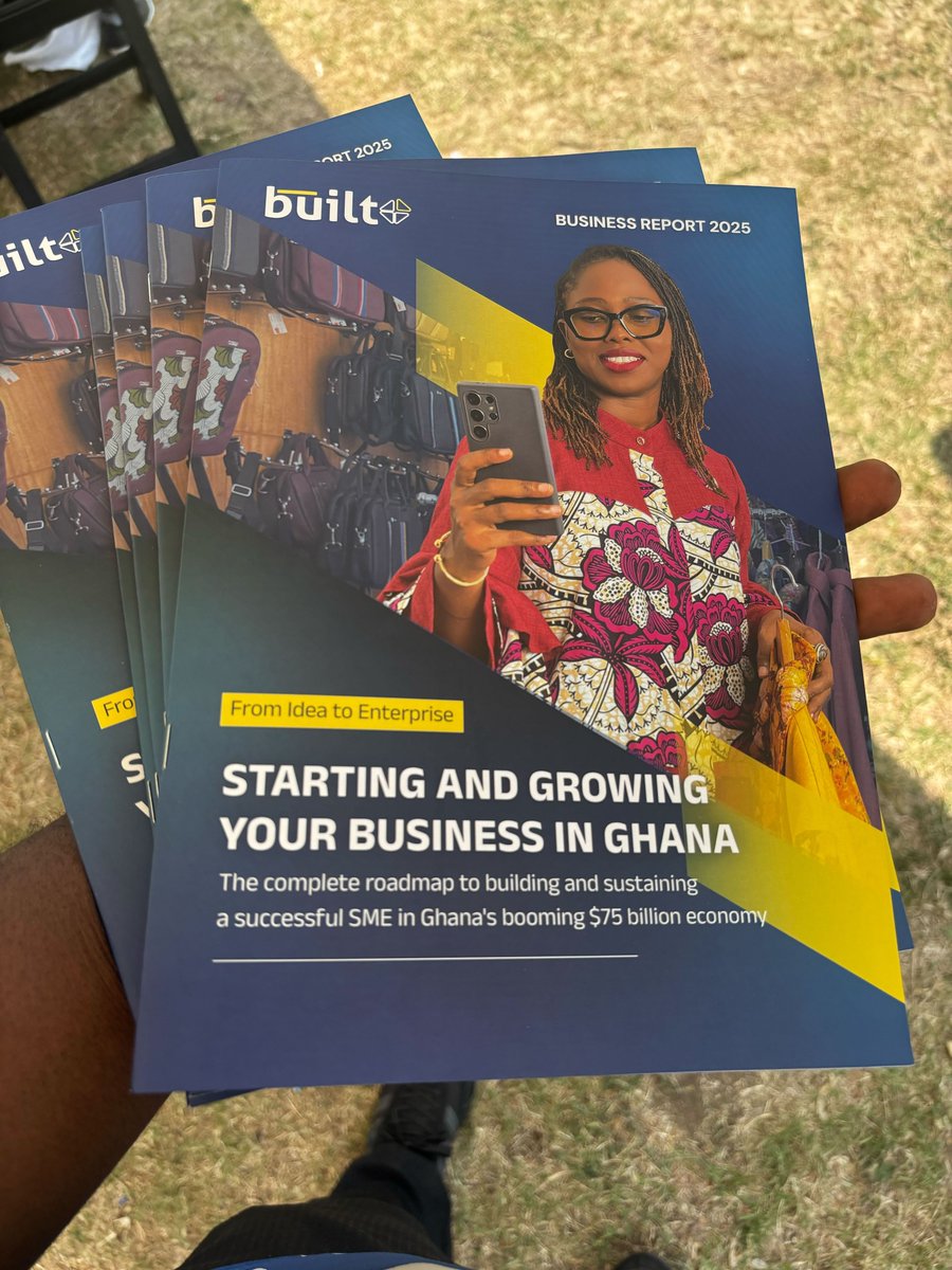 We had the honor of presenting copies of the SME Report to key leaders driving Ghana's economic agenda, the Chief of Staff of the Republic of Ghana, Hon. Julius Debrah...
#ThisIsGhanaExhibition #thesmereport #BuiltForMore