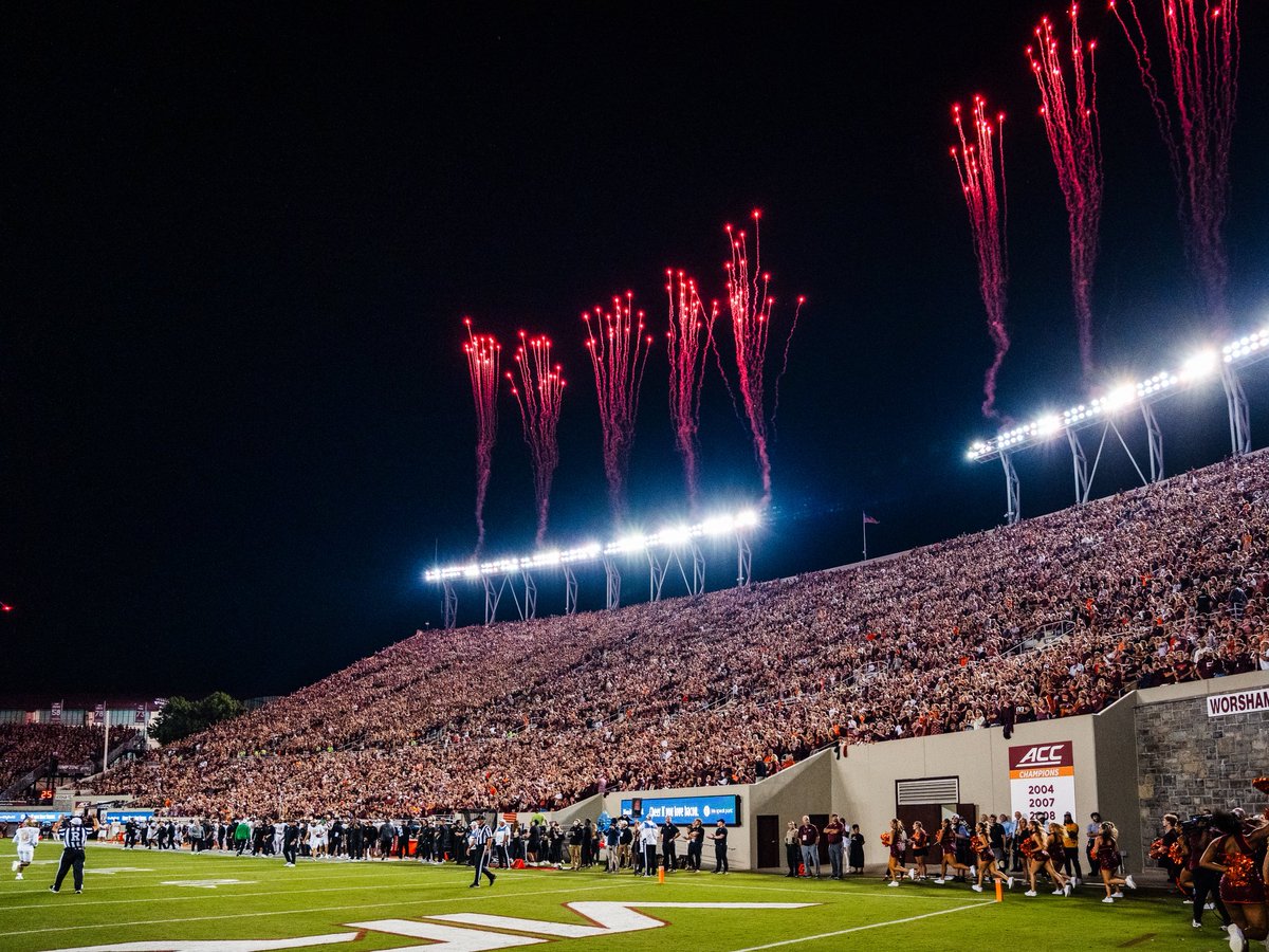 Kathryn Dillin tweet media